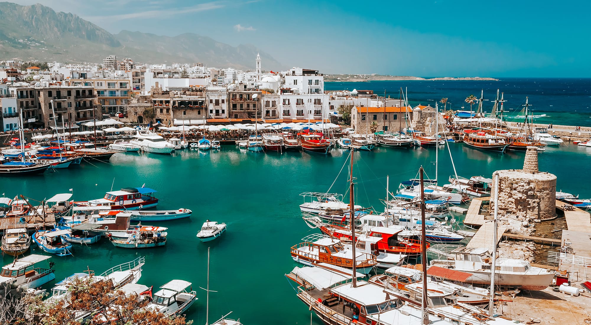 Blick vom Hafen auf Panama City