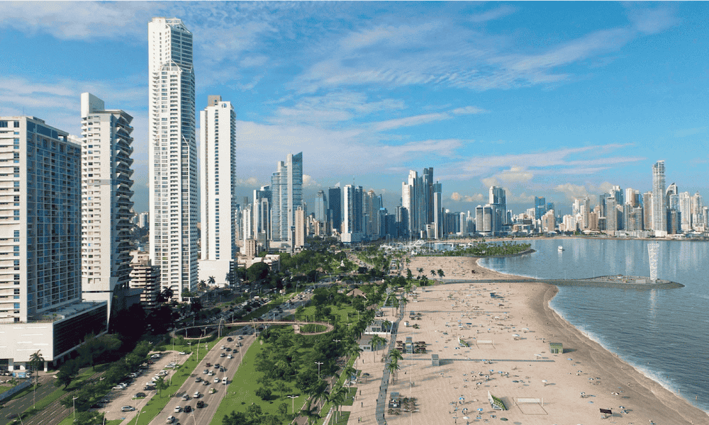 Panama City with beach (image by Alcaldia de Panama)