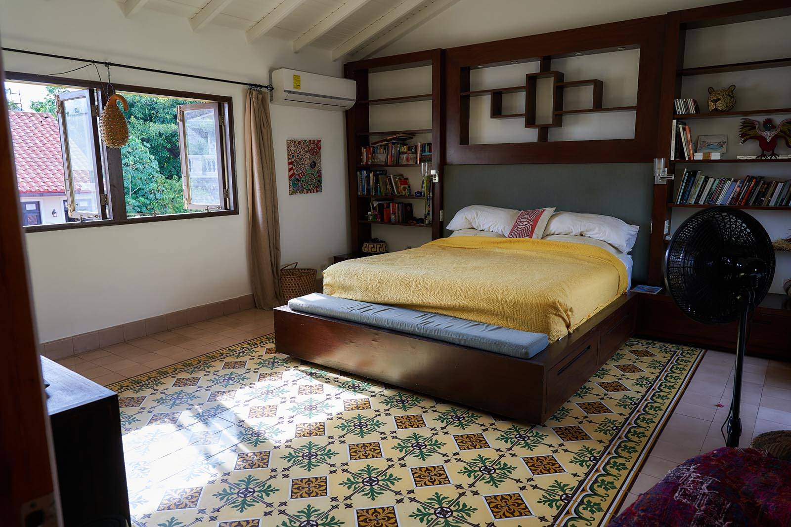 Drei-Schlafzimmer Wohnung im Casco Viejo